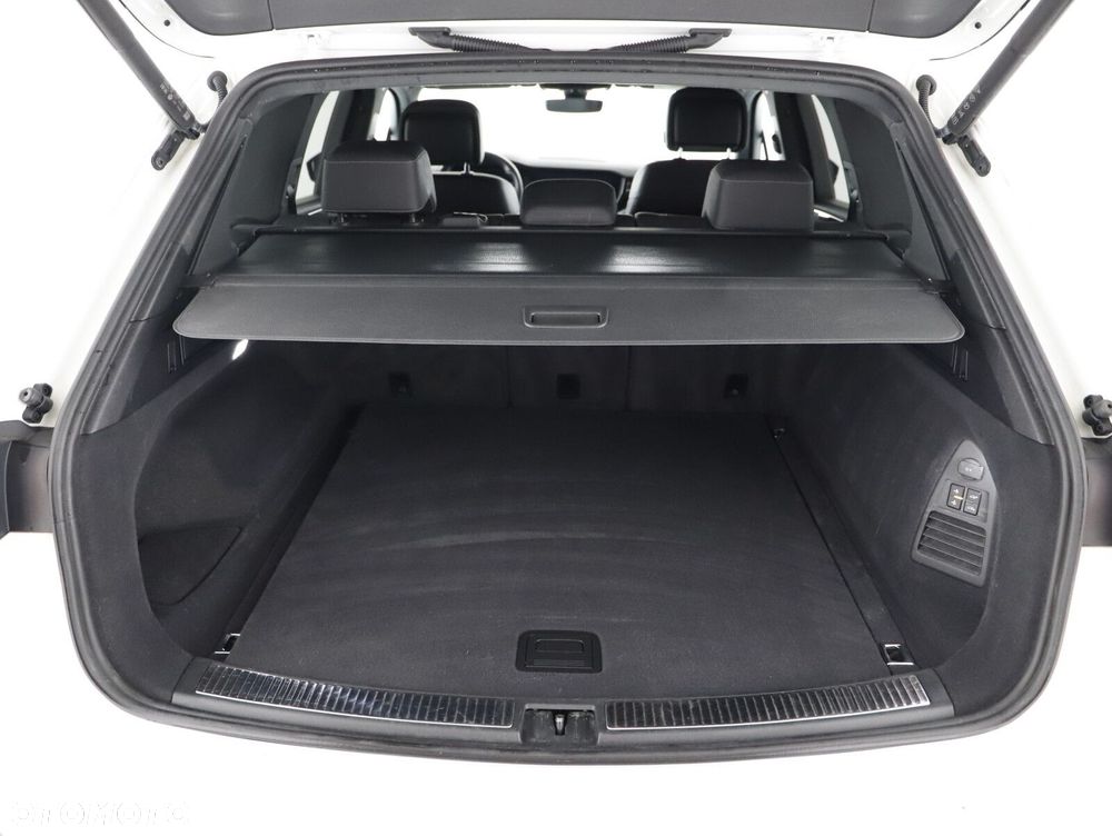 Volkswagen Touareg 3.0 V6 TDI SCR 4Mot R-Line - 25