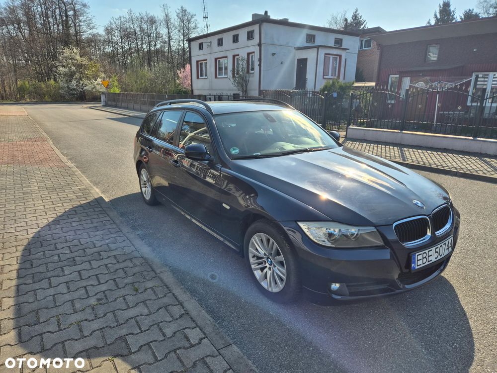BMW Seria 3 318d DPF Edition Exclusive - 3