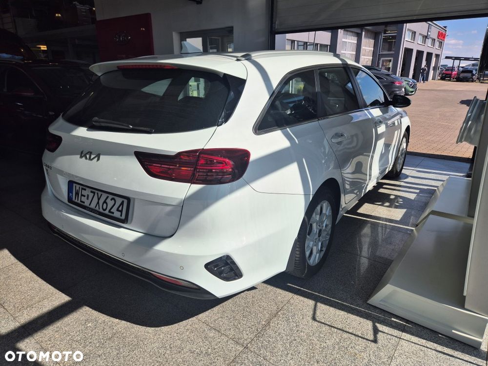 Kia Ceed 1.5 T-GDI M - 19