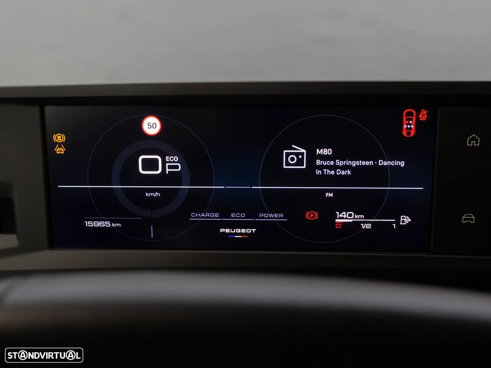 Peugeot 3008 1.2 Hybrid Allure e-DCS6 - 24