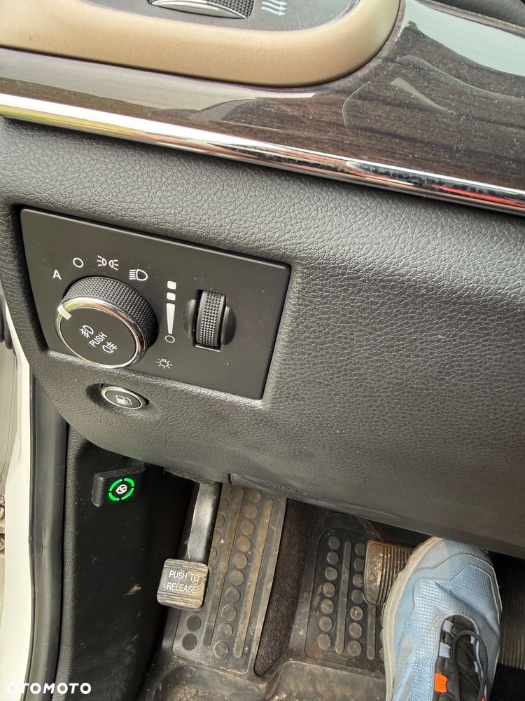 Jeep Grand Cherokee 5.7 V8 Overland EU6 - 6