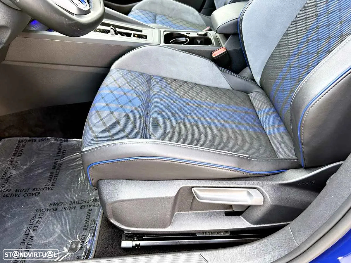 VW Golf 2.0 TSI R DSG - 23