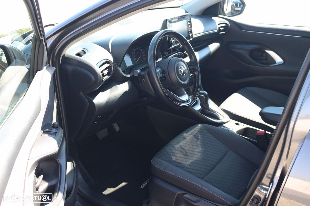Toyota Yaris 1.5 HDF Comfort - 22