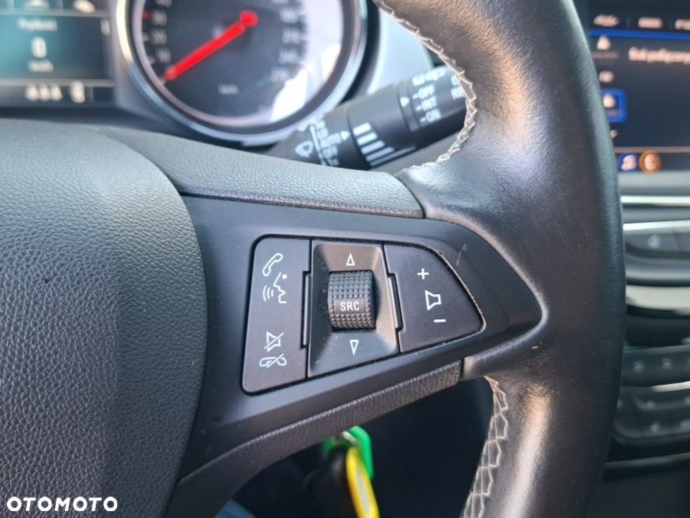 Opel Astra - 24
