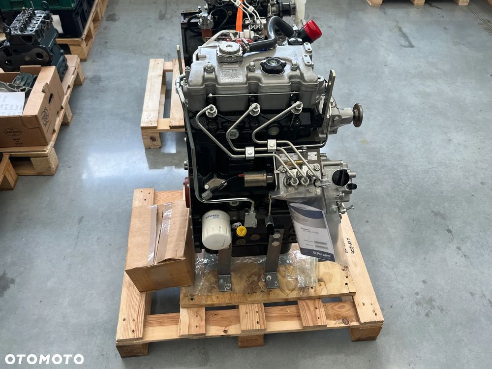 SILNIK Perkins 403J-17T 403J 17 T 18.9kW 17500netto - 8