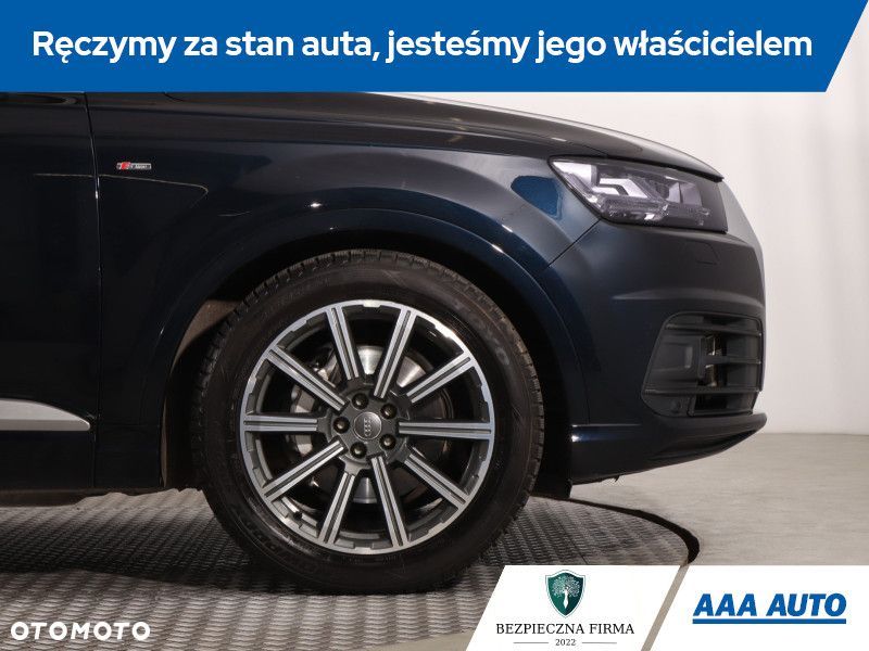 Audi Q7 - 17