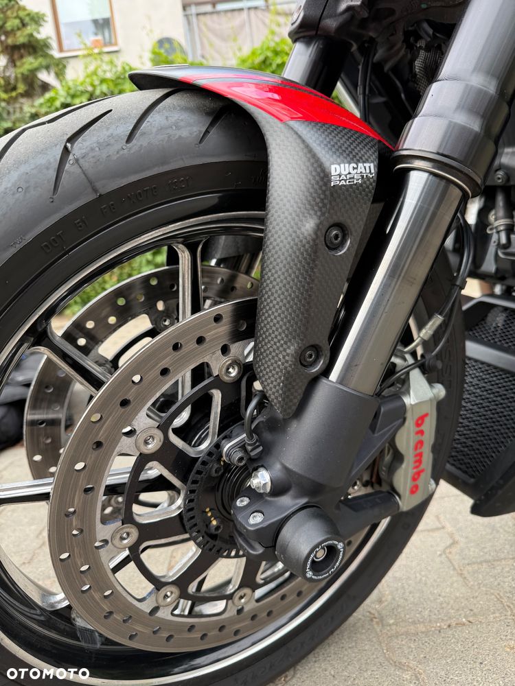 Ducati Diavel - 12