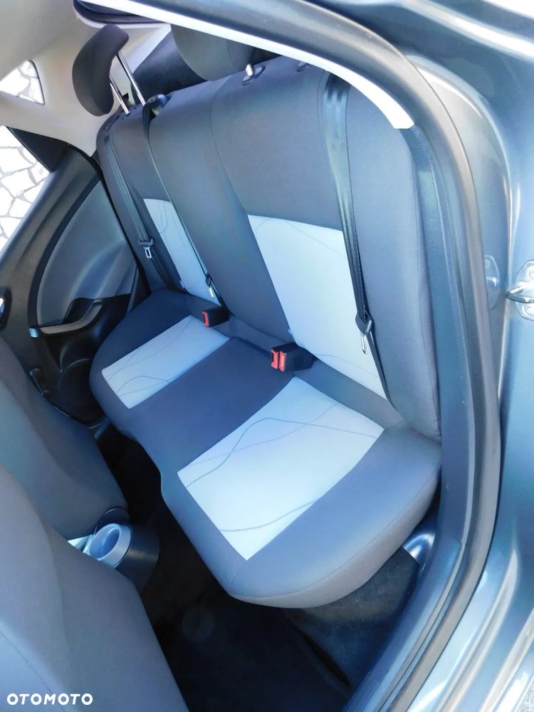 Seat Ibiza 1.2 12V Reference Salsa - 18