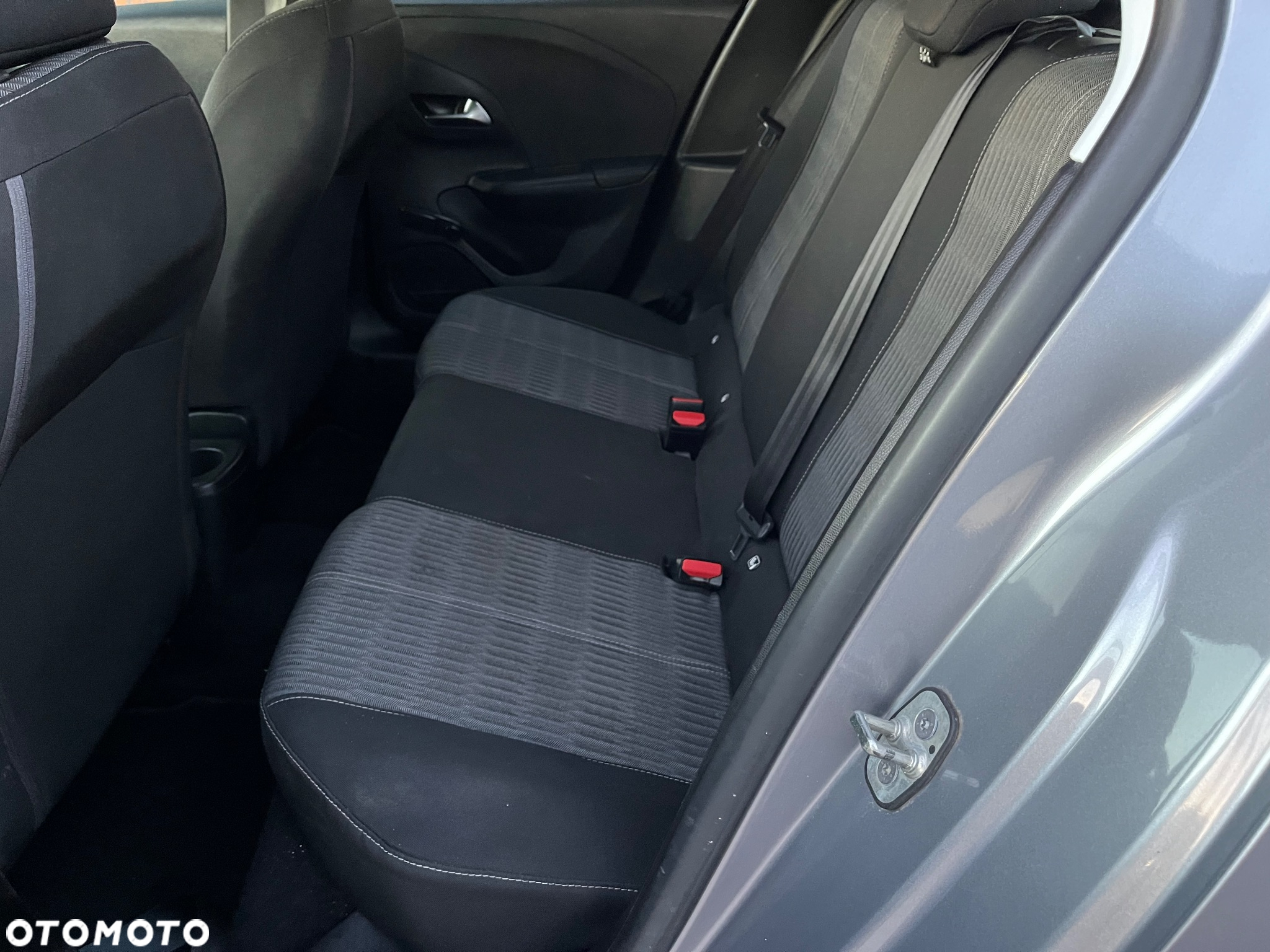 Opel Corsa - 10
