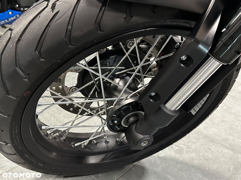 Brixton Crossfire - 30