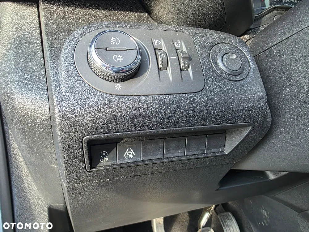 Opel Combo Life 1.5 CDTI Edition Plus S&S - 25