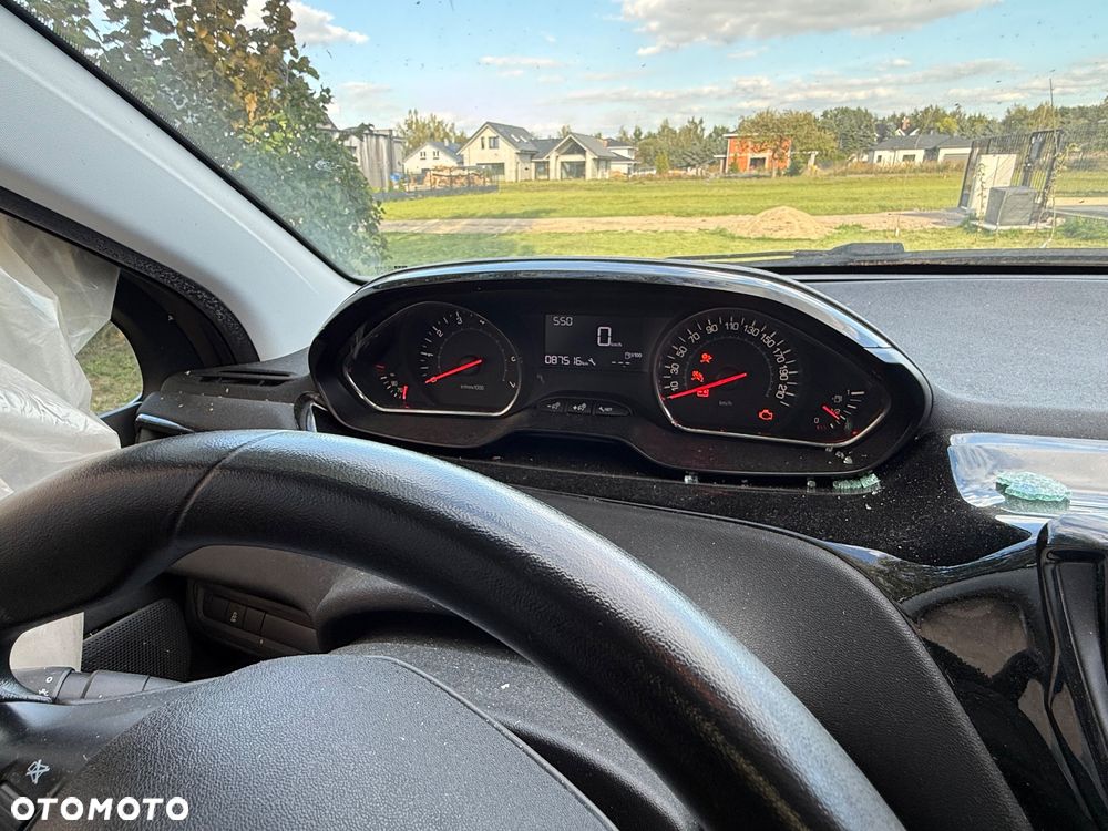 Peugeot 208 1.4 VTi Active - 11