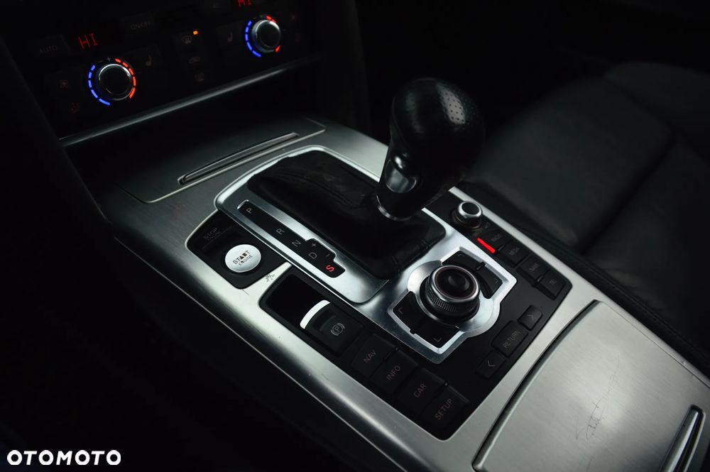 Audi A6 Avant 3.0 TDI DPF quattro tiptronic - 22