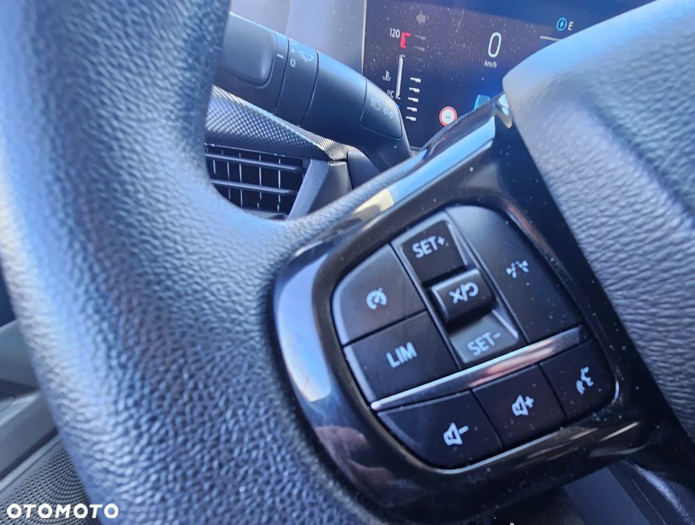 Ford TRANSIT CUSTOM - 15