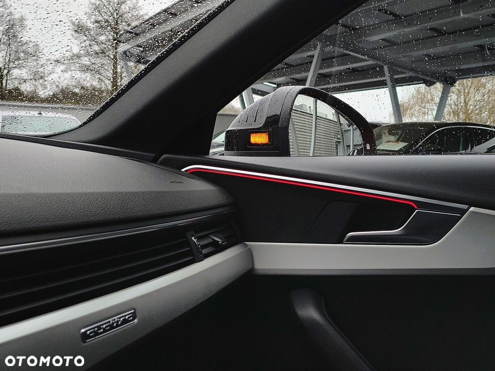 Audi A4 Limousine - 30