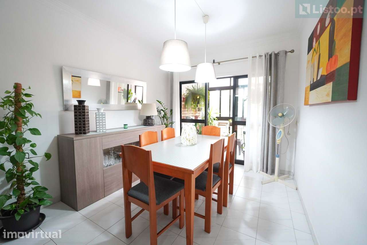 Apartamento T2+1 com Garagem Box na Quinta do Barão, Carcavelos - Grande imagem: 5/41