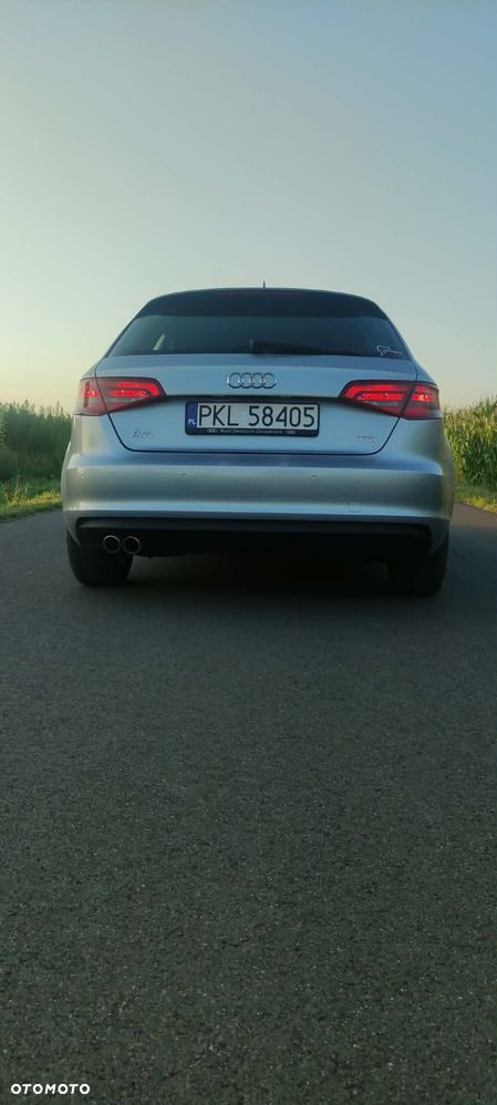 Audi A3 Sportback 2.0 TDI (clean diesel) Ambiente - 9