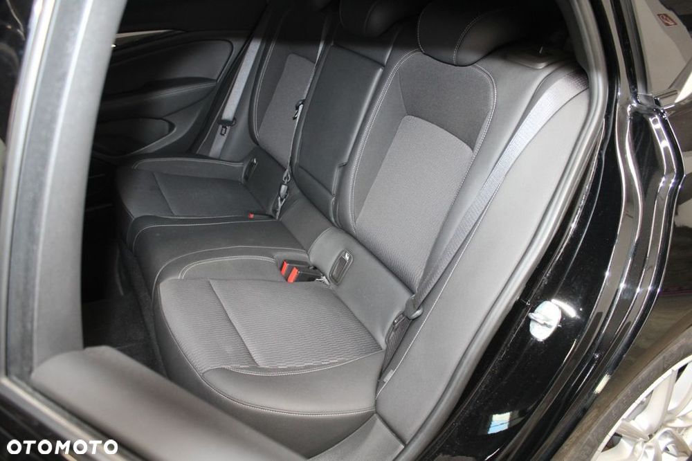 Opel Insignia 2.0 4x4 Automatik Business Edition - 9