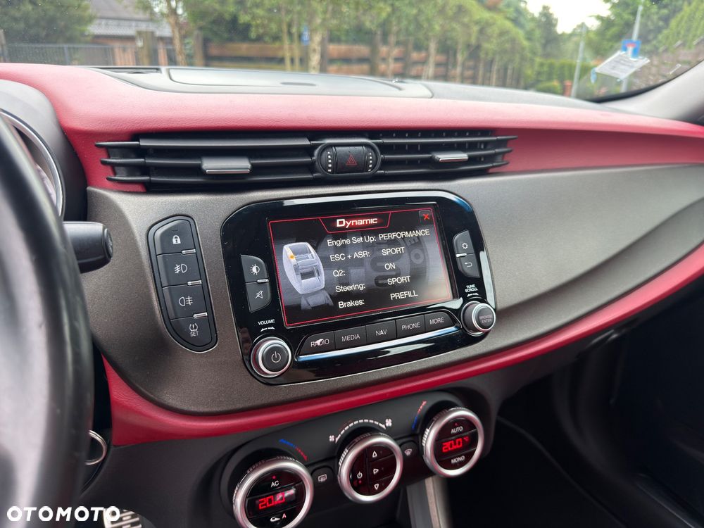 Alfa Romeo Giulietta 1.4 TB 16V Multiair Collezione - 18