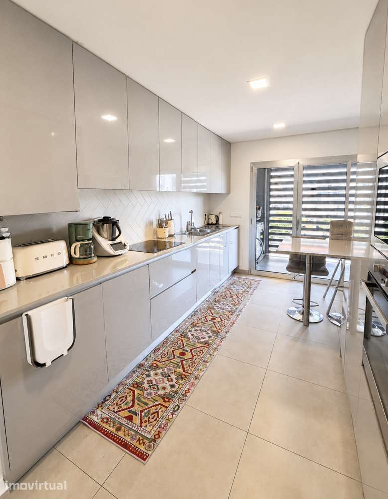 ApartamentoT3 Moderno | Totalmente Mobilado | Pronto a Habitar - Grande imagem: 2/10