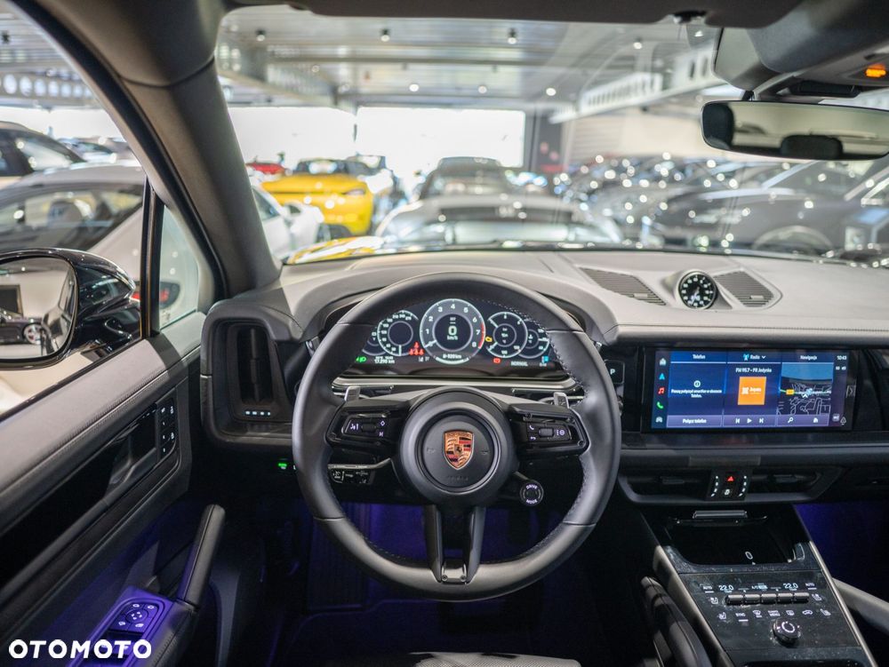 Porsche Cayenne Black Edition - 22