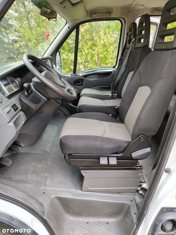 Iveco 35C15D - 8