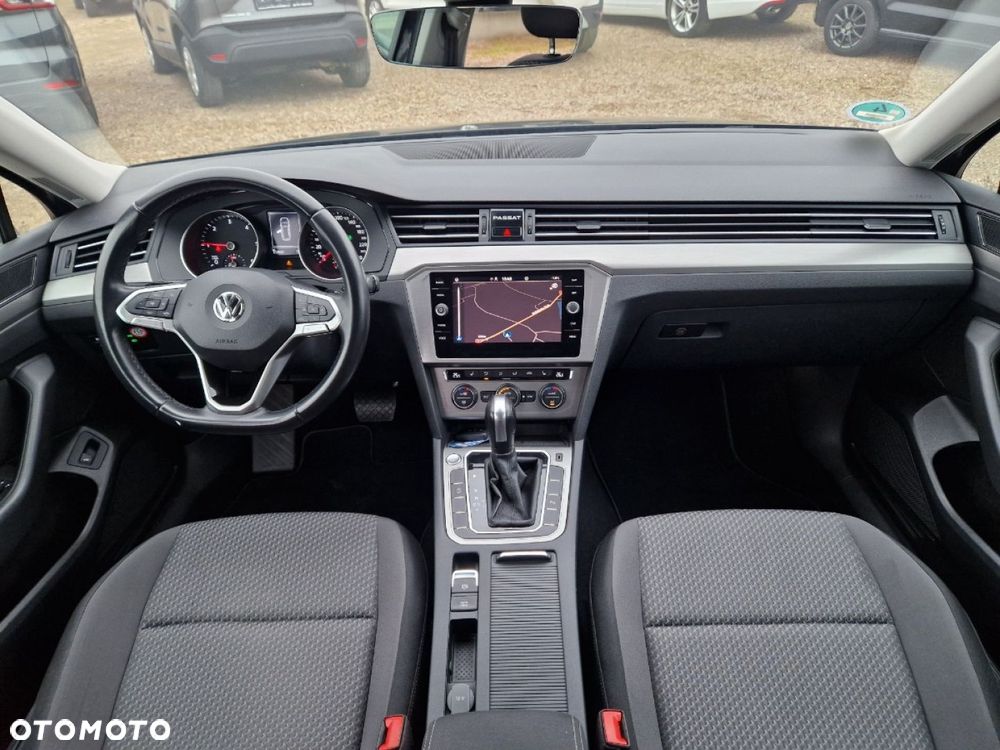 Volkswagen Passat - 7