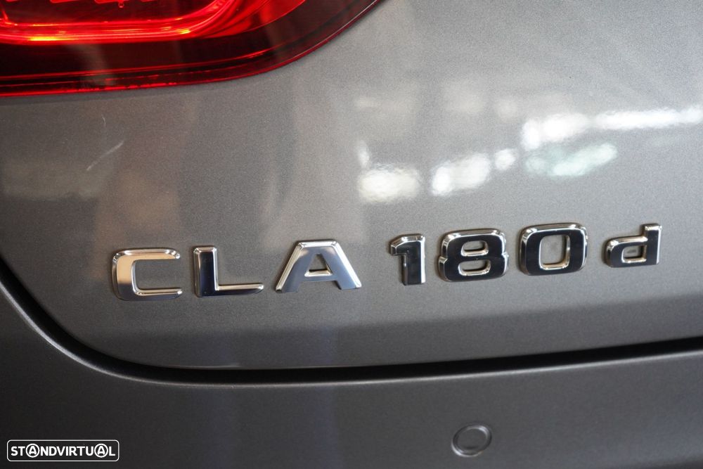 Mercedes-Benz CLA 180 - 31