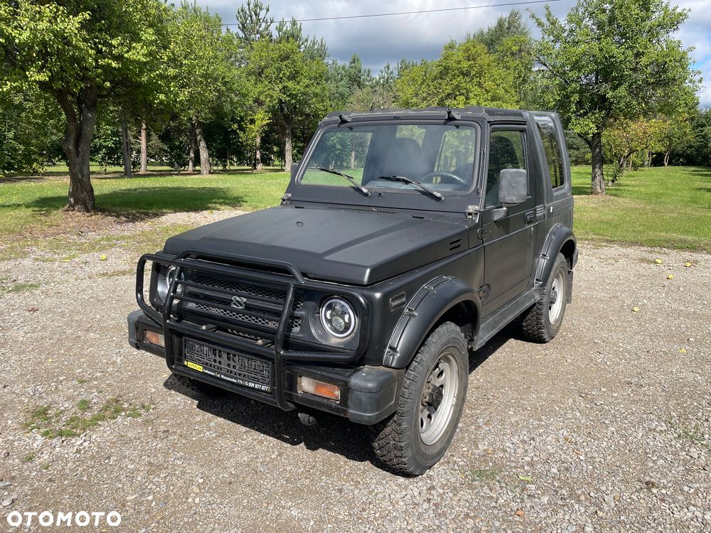 Suzuki Samurai - 1