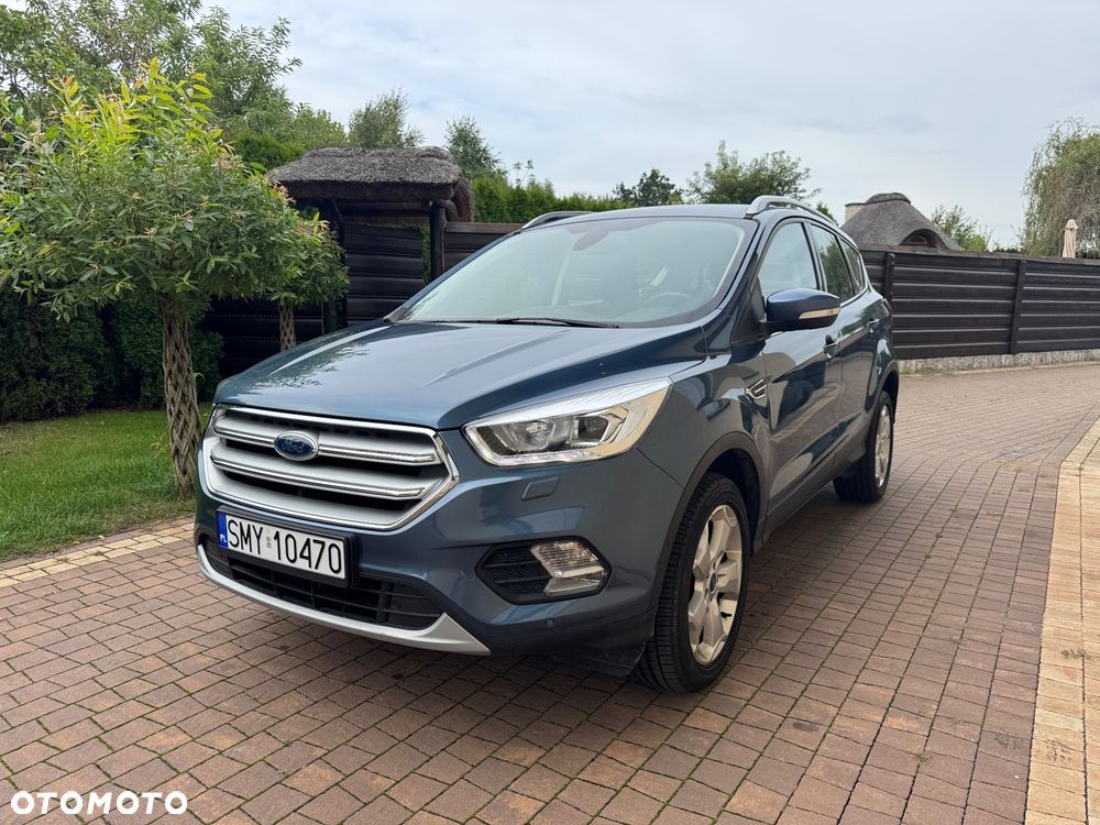 Ford Kuga 1.5 EcoBoost 2x4 Titanium - 5