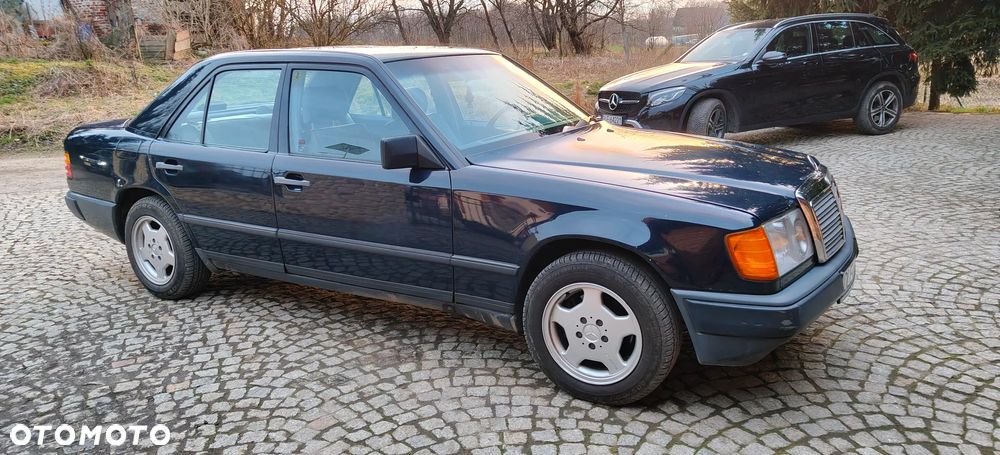Mercedes-Benz W124 (1984-1993) - 2