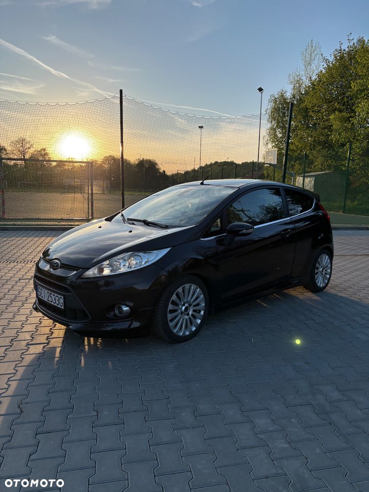 Ford Fiesta 1.25 Ambiente - 1