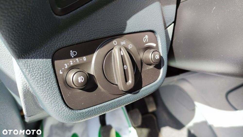 Ford C-MAX - 30