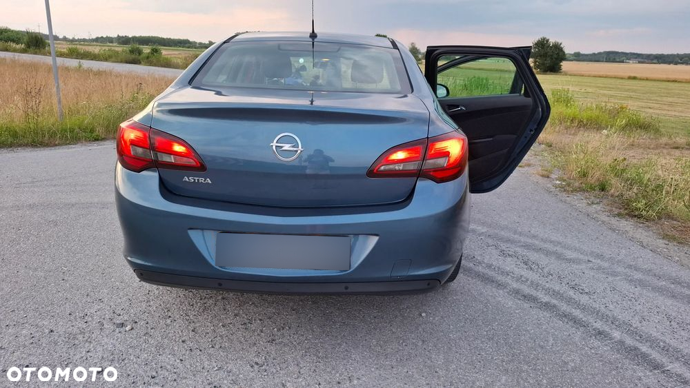 Opel Astra III 1.6 - 19