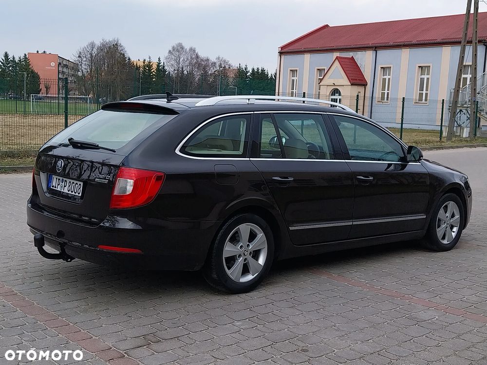 Skoda Superb 1.6 TDI Exclusive - 10