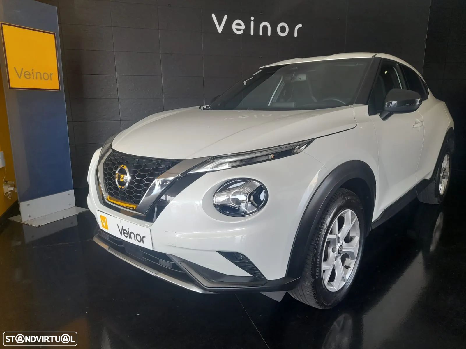 Nissan Juke 1.0 DIG-T N-Connecta NAV. DCT - 1