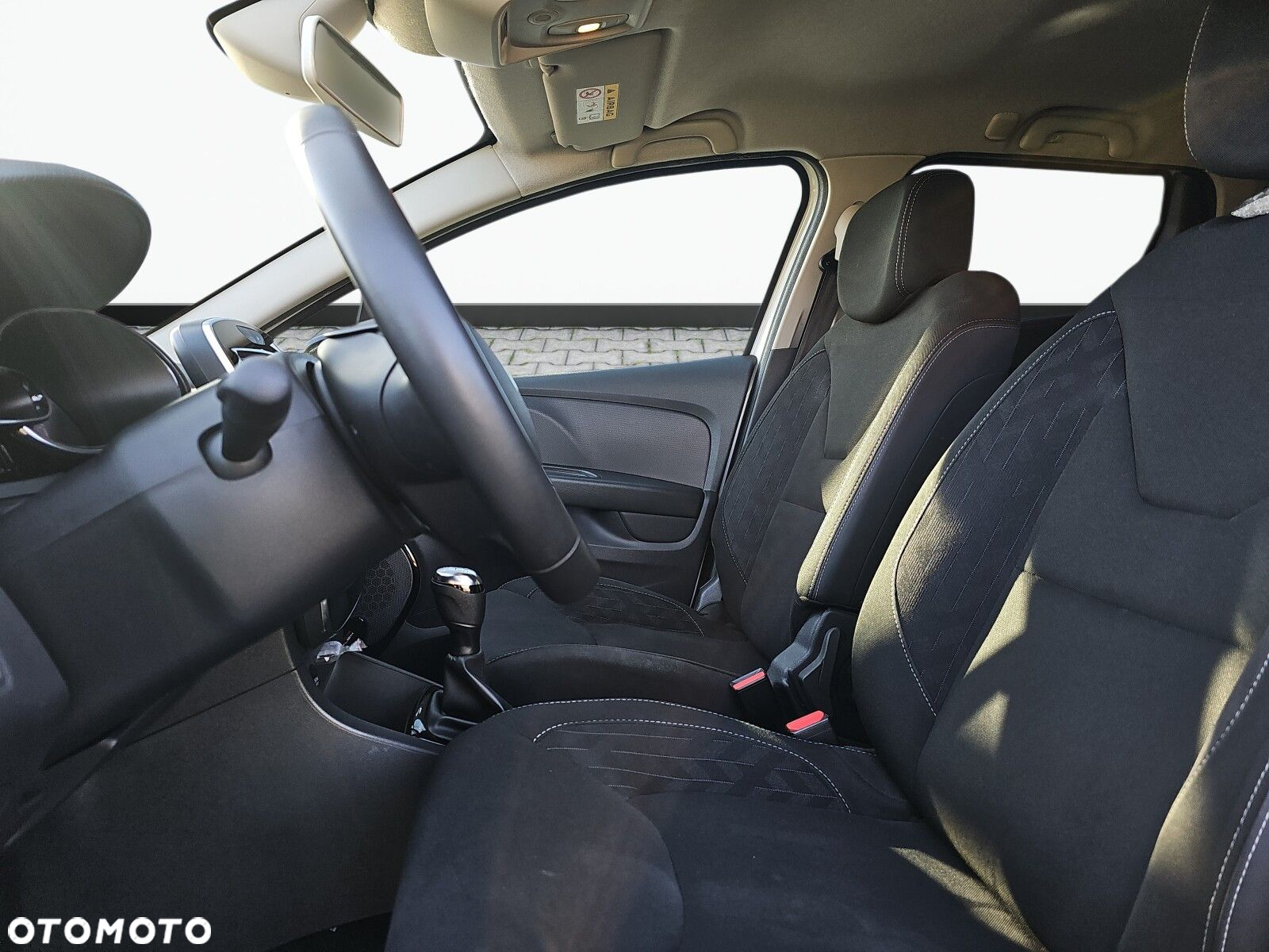 Renault Clio 1.5 dCi Energy Limited - 11