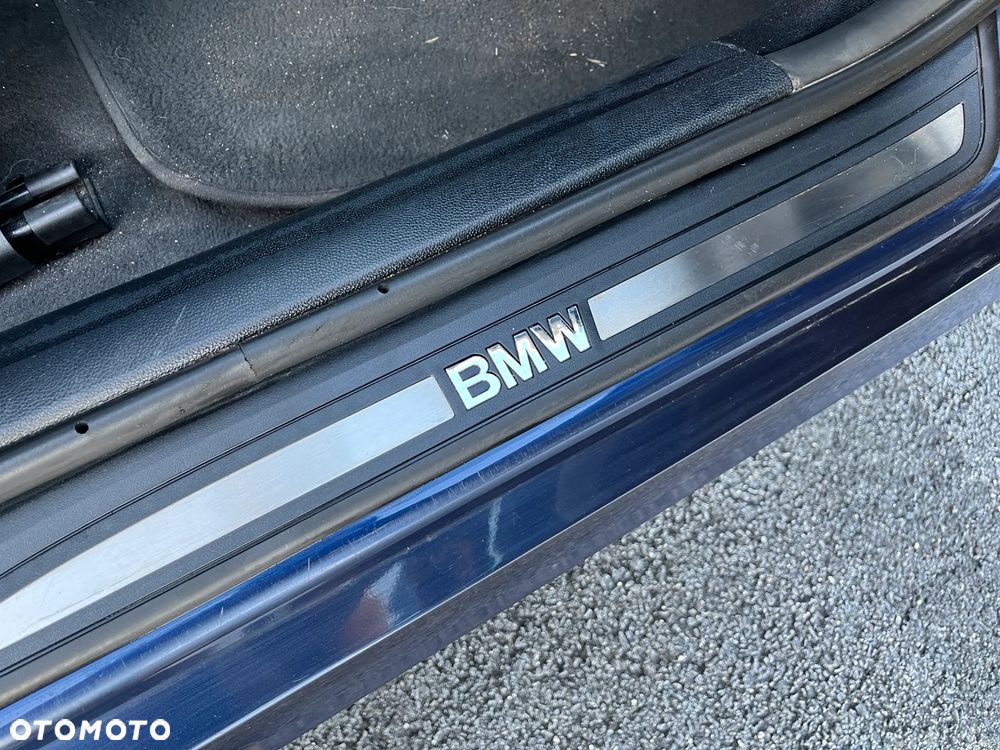 BMW Seria 3 330d DPF Edition Lifestyle - 27
