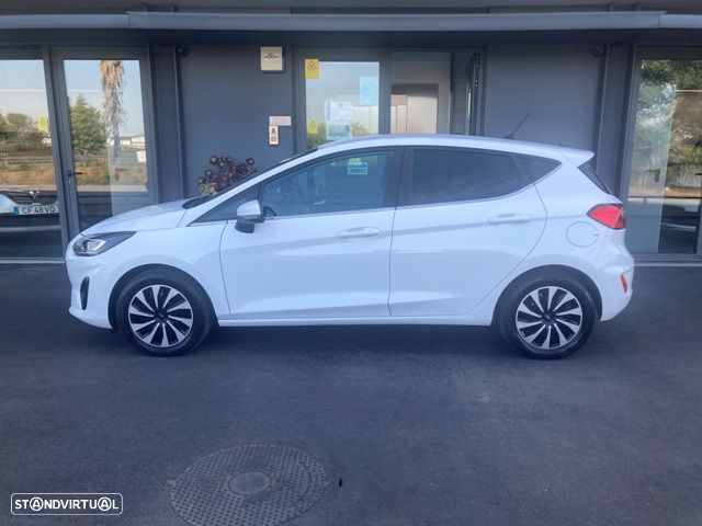 Ford Fiesta 1.0 EcoBoost Hybrid S&S TITANIUM - 5