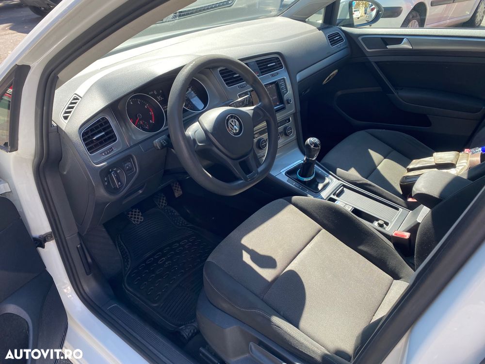 Volkswagen Golf 1.2 TSI BMT Trendline - 11
