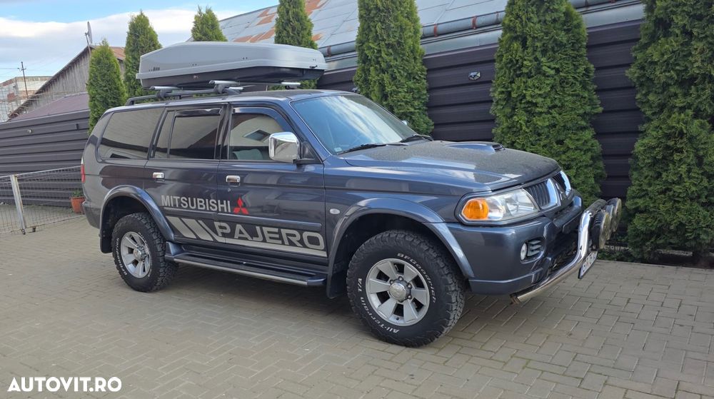 Mitsubishi Pajero Sport 2.5 TD Intense Piele + - 1