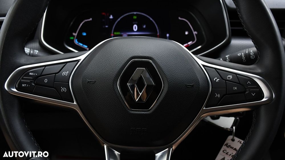 Renault Clio E-TECH 140 BUSINESS EDITION - 25