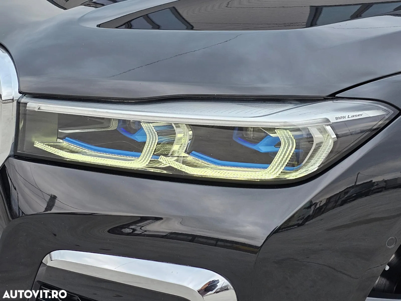 BMW Seria 7 745e - 11