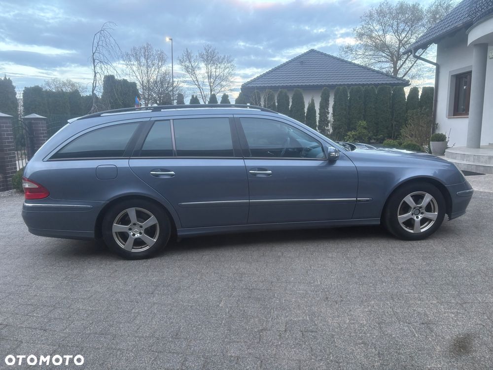 Mercedes-Benz Klasa E 220 CDI T Avantgarde - 4