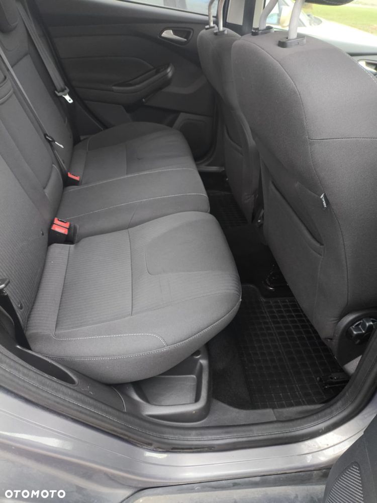 Ford Focus 1.6 TDCi Titanium - 9