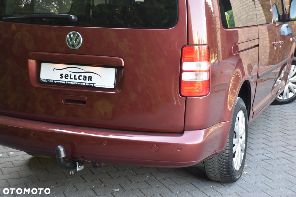 Volkswagen Caddy Maxi Highline DSG - 34