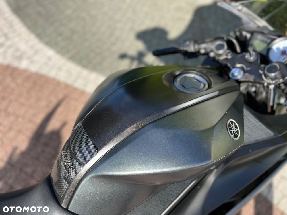 Yamaha YZF - 15