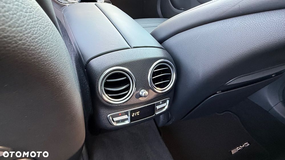 Mercedes-Benz Klasa E AMG 63 4-Matic+ - 27