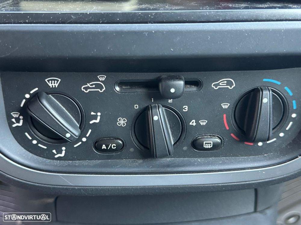 Citroën C3 1.1 Attraction - 14