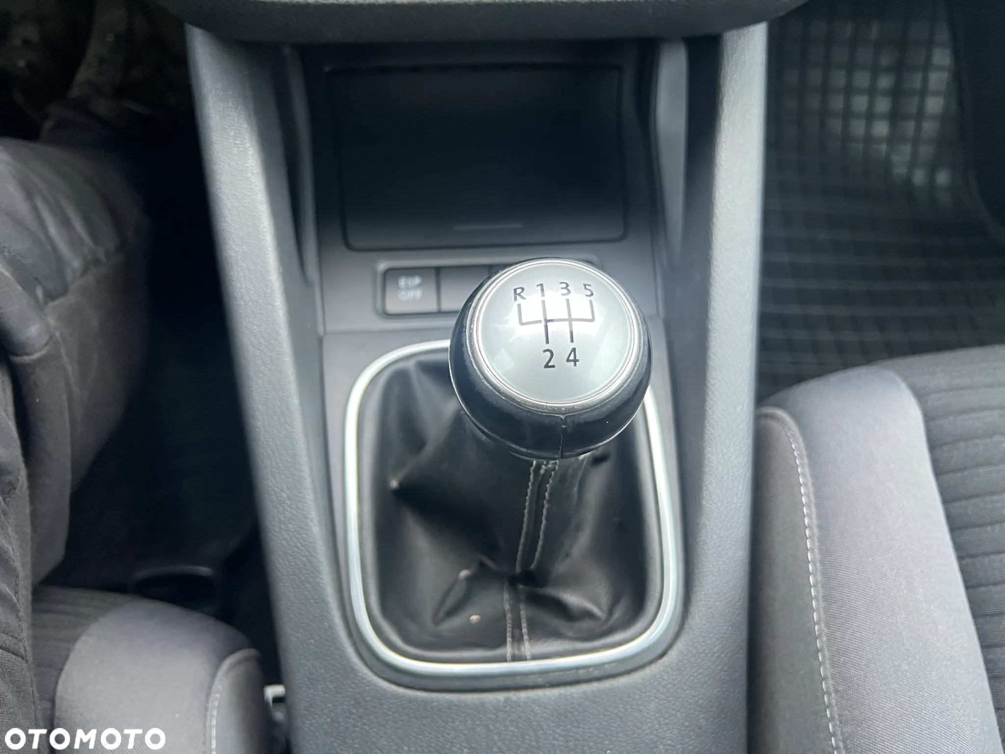 Volkswagen Golf 1.9 TDI Edition - 27